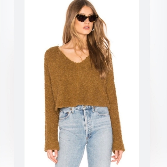 FREE PEOPLE V Neck Oversized cropped popcorn pullover size small - Picture 1 of 15